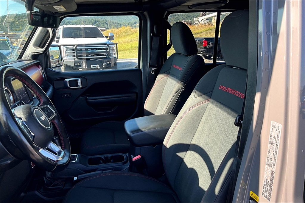 2021 Jeep Gladiator Rubicon photo 25