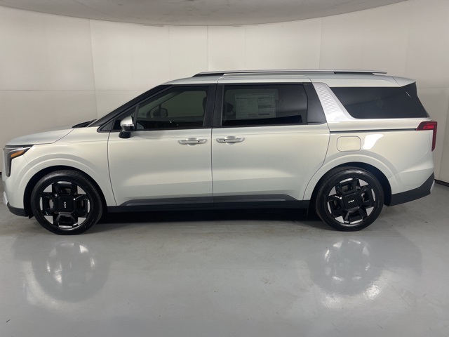 2026 Kia Carnival EX photo 3