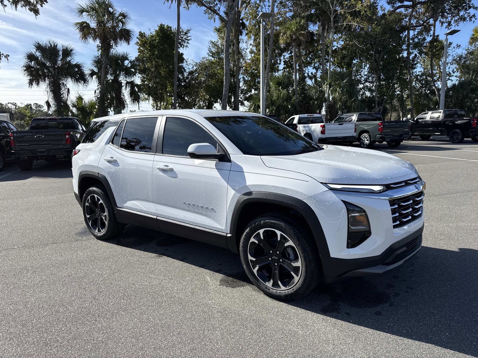 2026 Chevrolet Equinox LT's photo