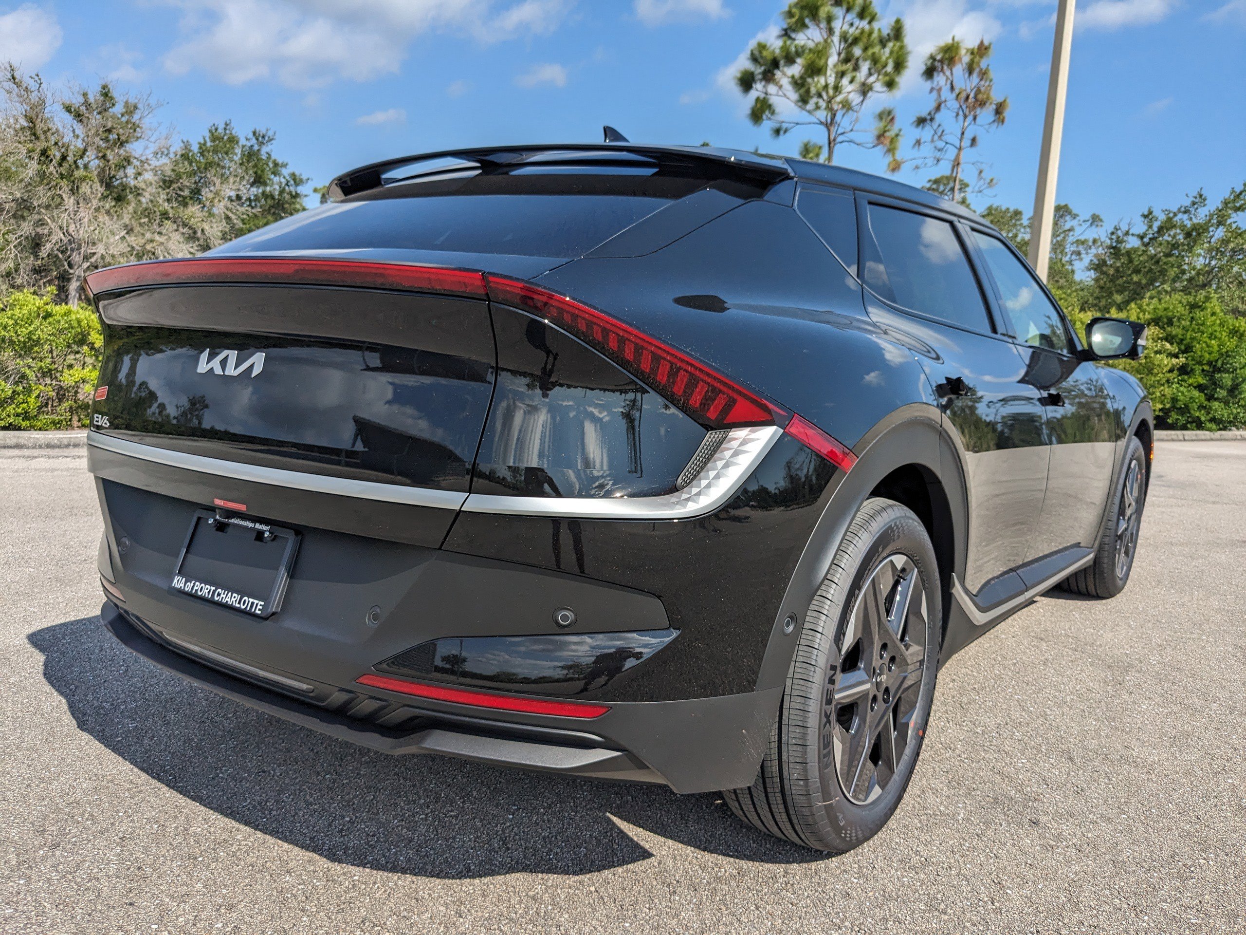 2025 Kia EV6 Light photo 4
