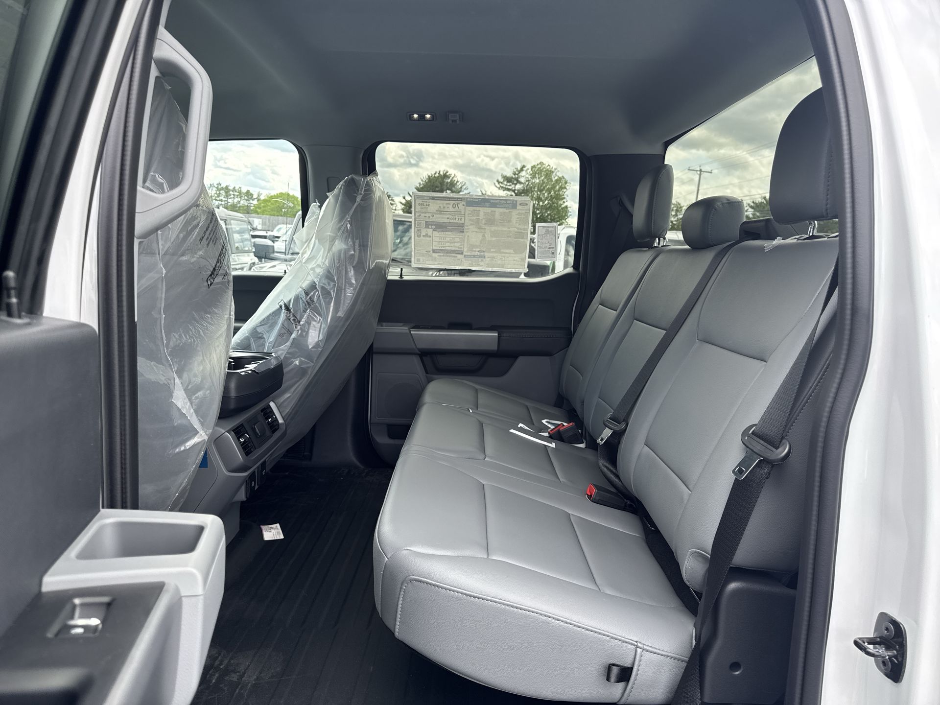 2024 Ford F-150 Lightning XL photo 3
