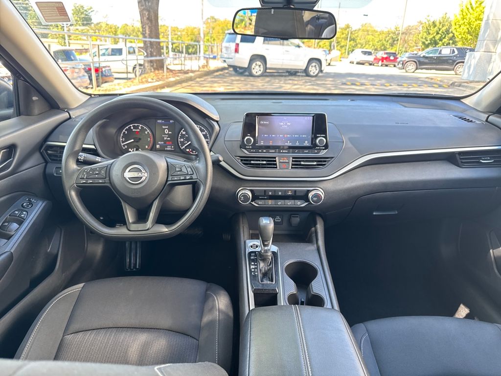 2024 Nissan Altima 2.5 S photo 12