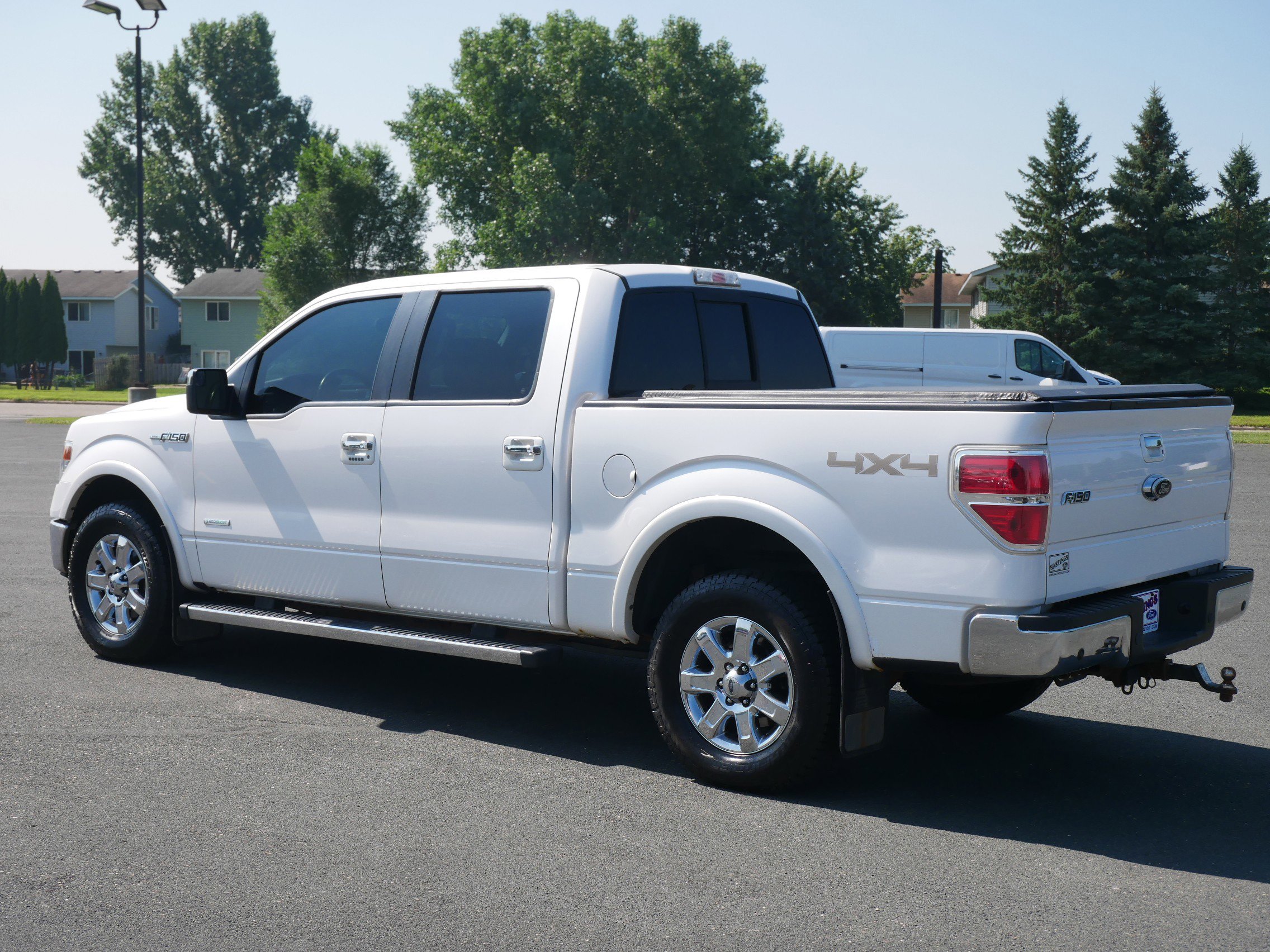 2013 Ford F-150 Lariat photo 2
