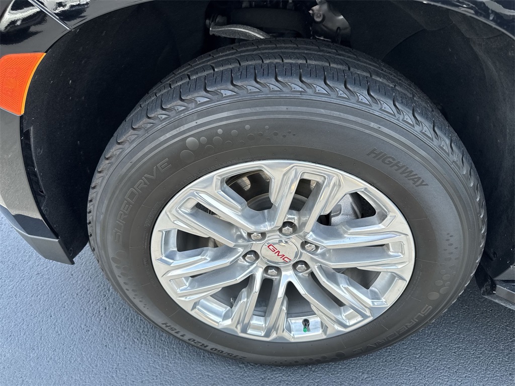 2023 Gmc Yukon SLT photo 12