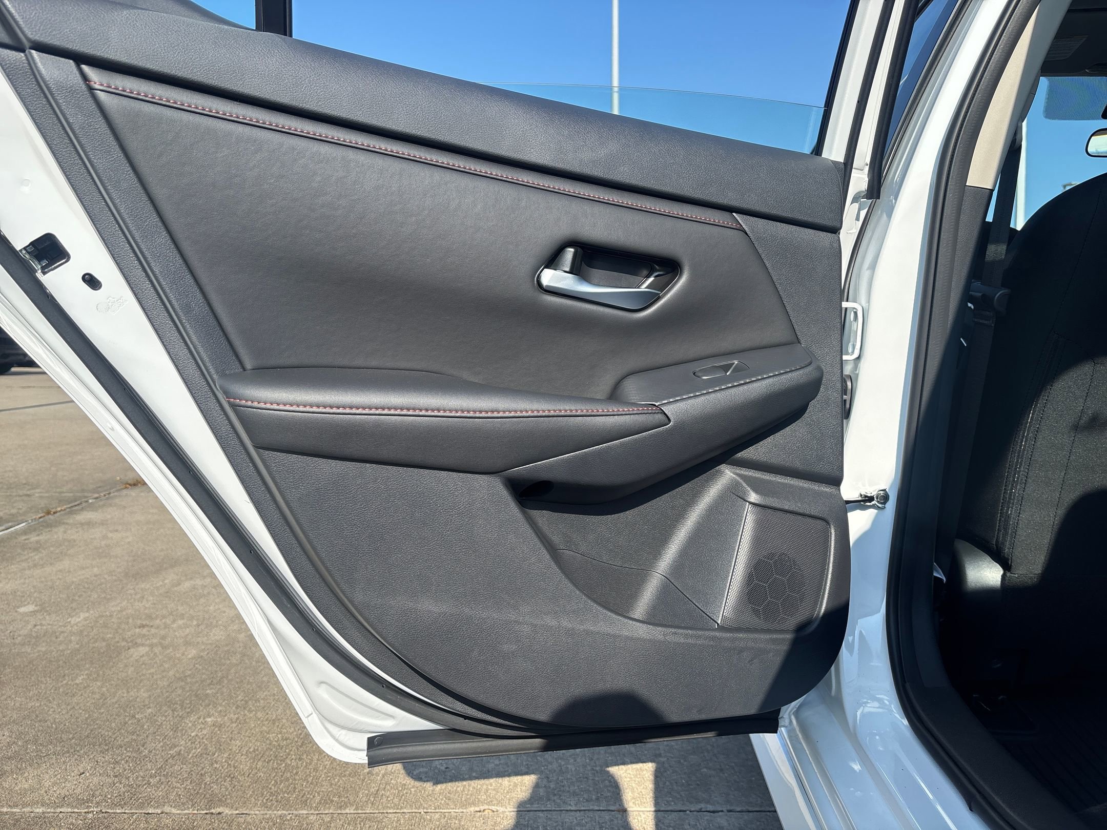 2025 Nissan Sentra SR photo 22