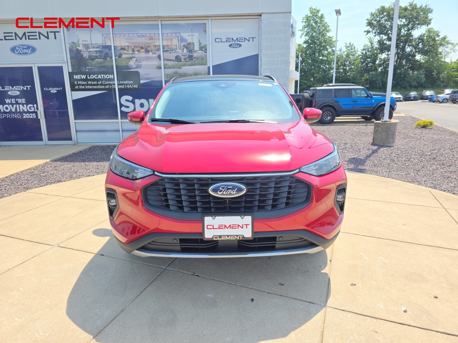 2025 Ford Escape Plug-In Hybrid photo 2