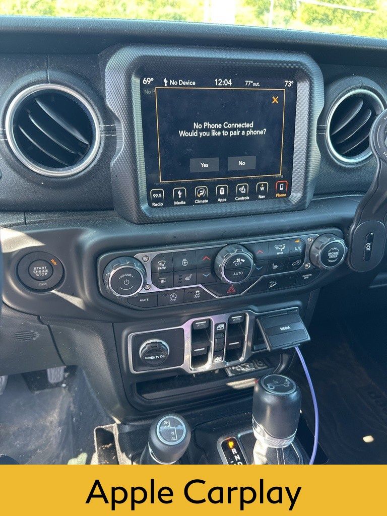 2018 Jeep Wrangler Unlimited Sahara photo 7
