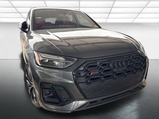 2024 Audi SQ5 Premium Plus's photo