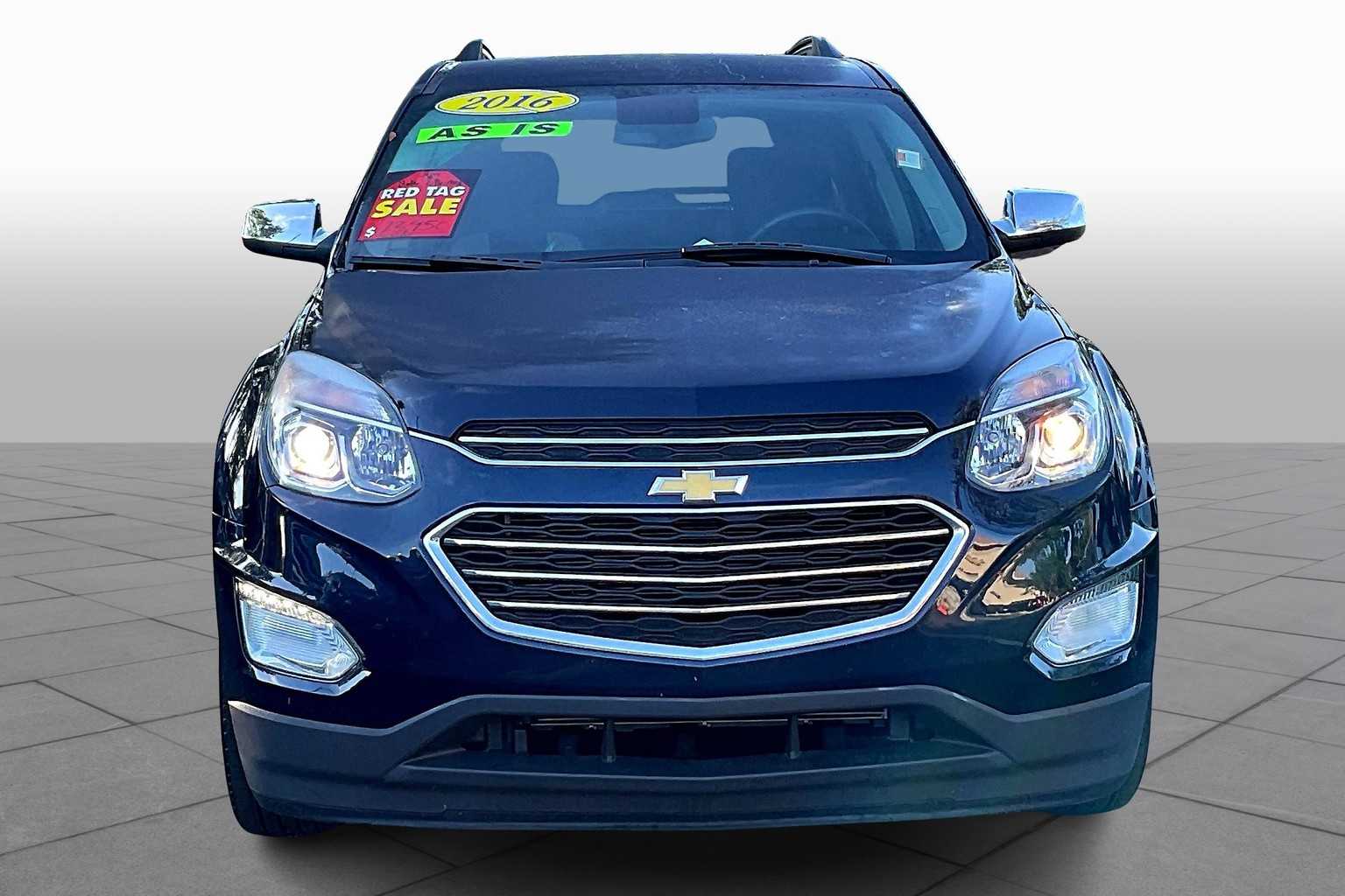 2016 Chevrolet Equinox LT photo 2