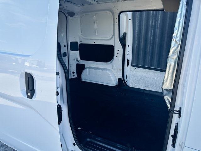 2019 Nissan NV200 S photo 27
