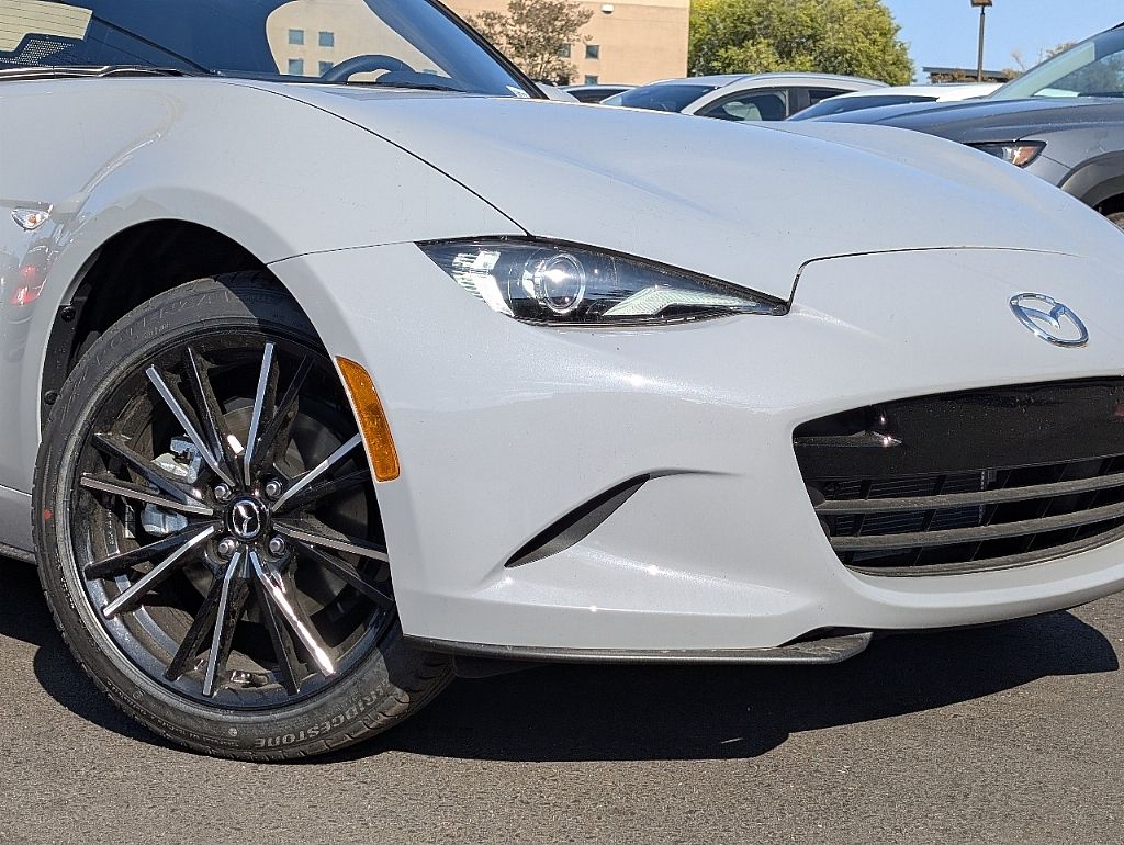 2025 Mazda MX-5 Miata Miata Grand Touring photo 4