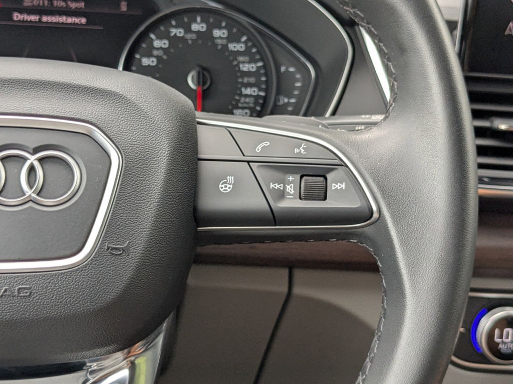 2022 Audi Q5 S line Premium 45 TFSI photo 18