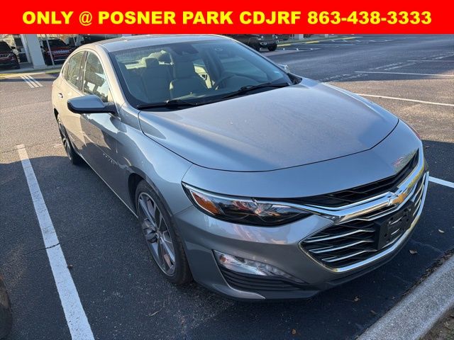 2023 Chevrolet Malibu 1LT photo 2