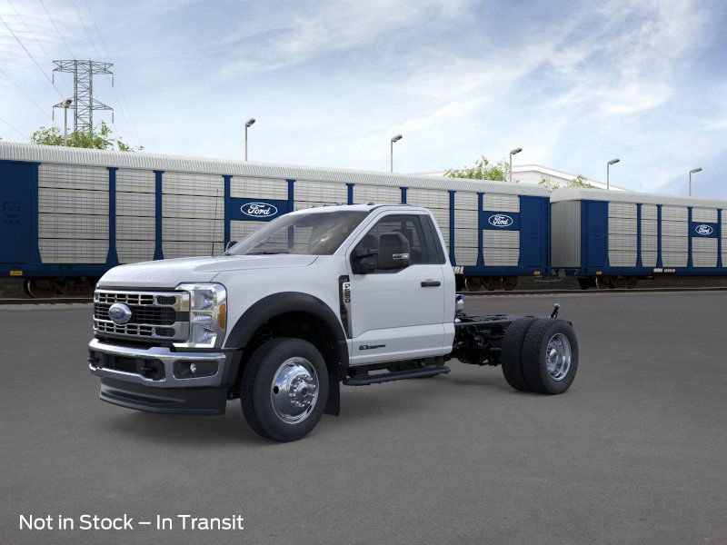 2026 Ford F-550 Super Duty Chassis Cab XL's photo