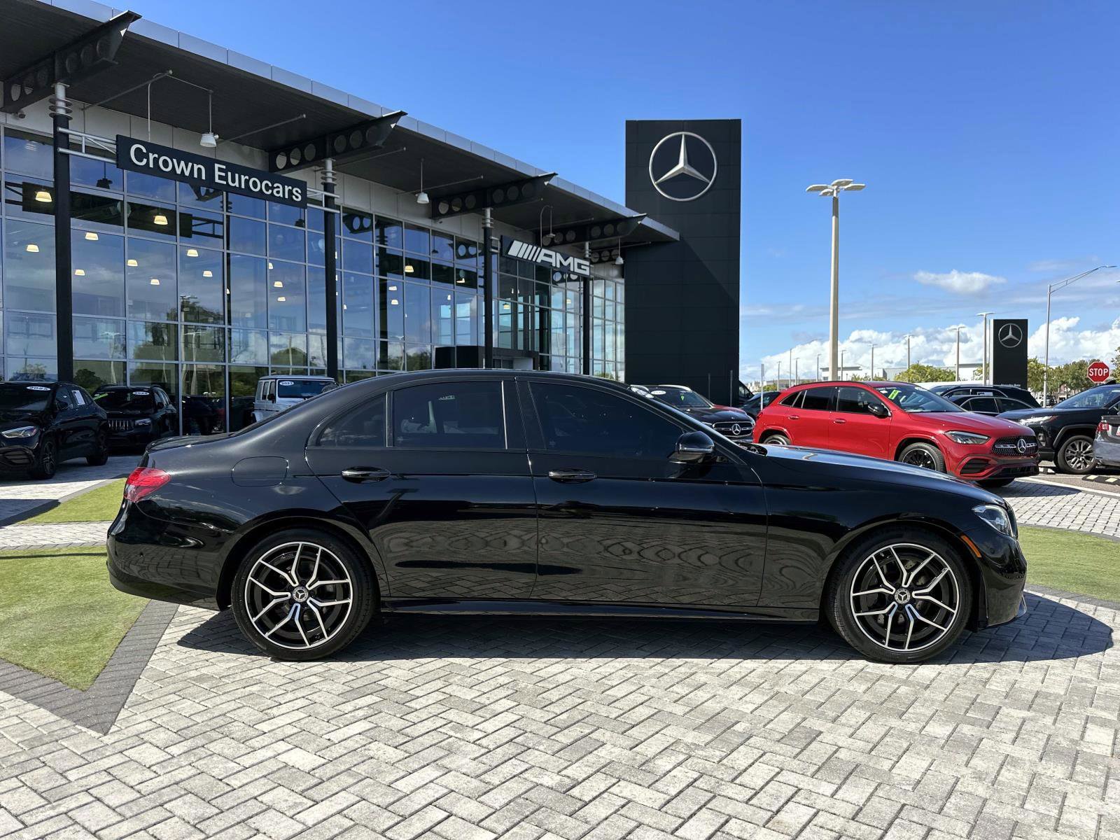2022 Mercedes Benz E 350 Sedan photo 3