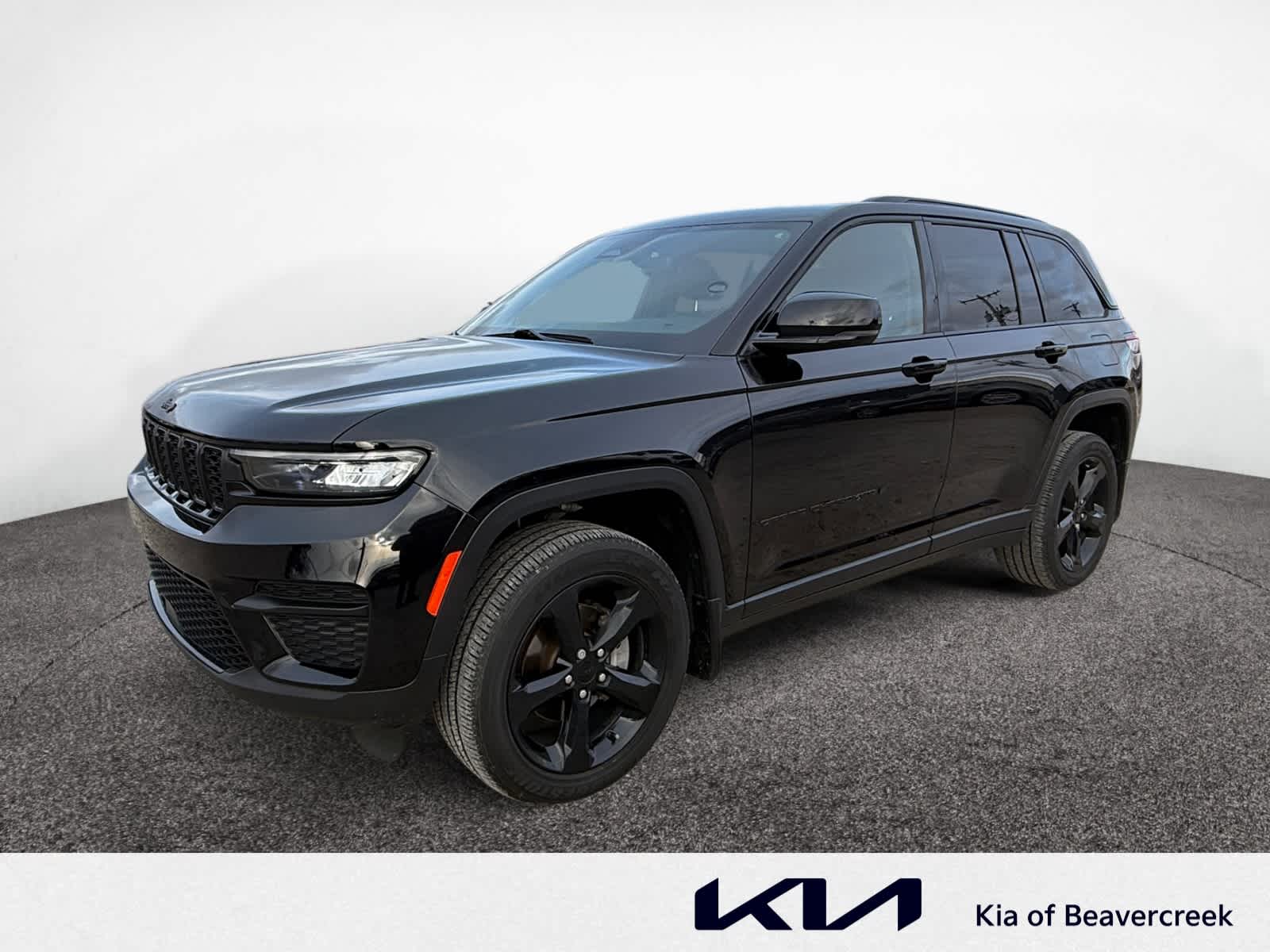 2023 Jeep Grand Cherokee Altitude's photo