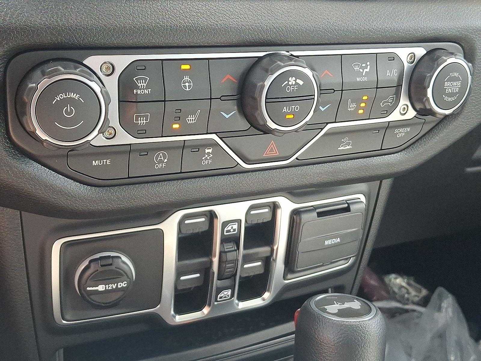 2025 Jeep Wrangler Sport S photo 8
