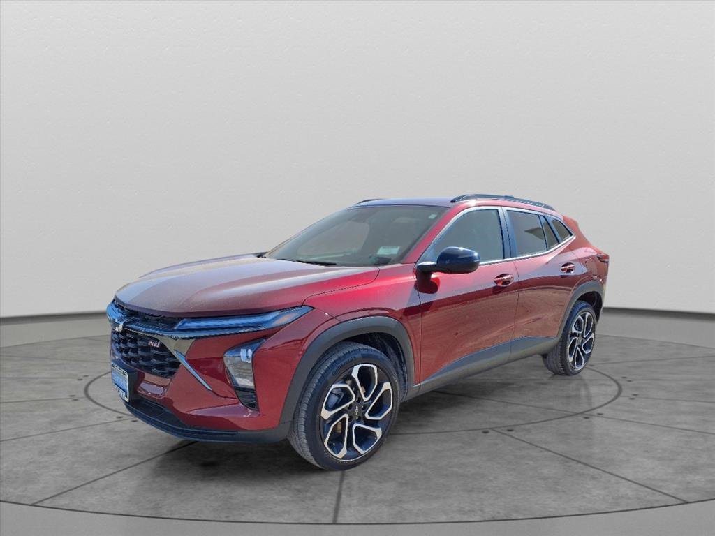 2024 Chevrolet Trax photo 2
