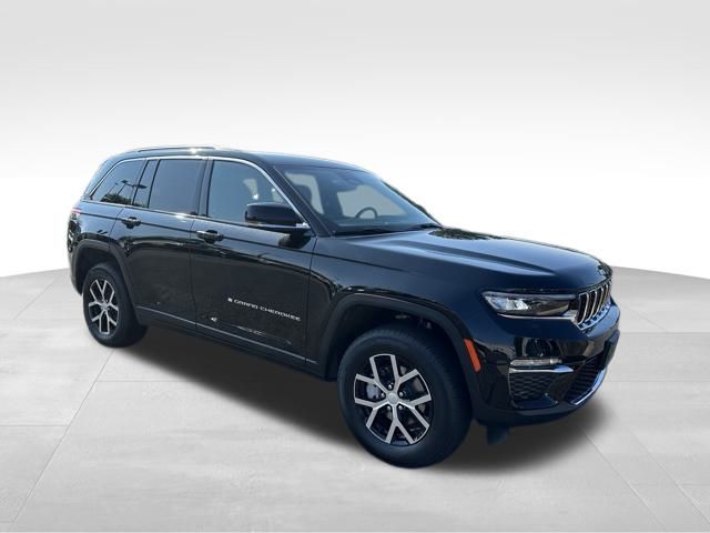 2025 Jeep Grand Cherokee Limited photo 8
