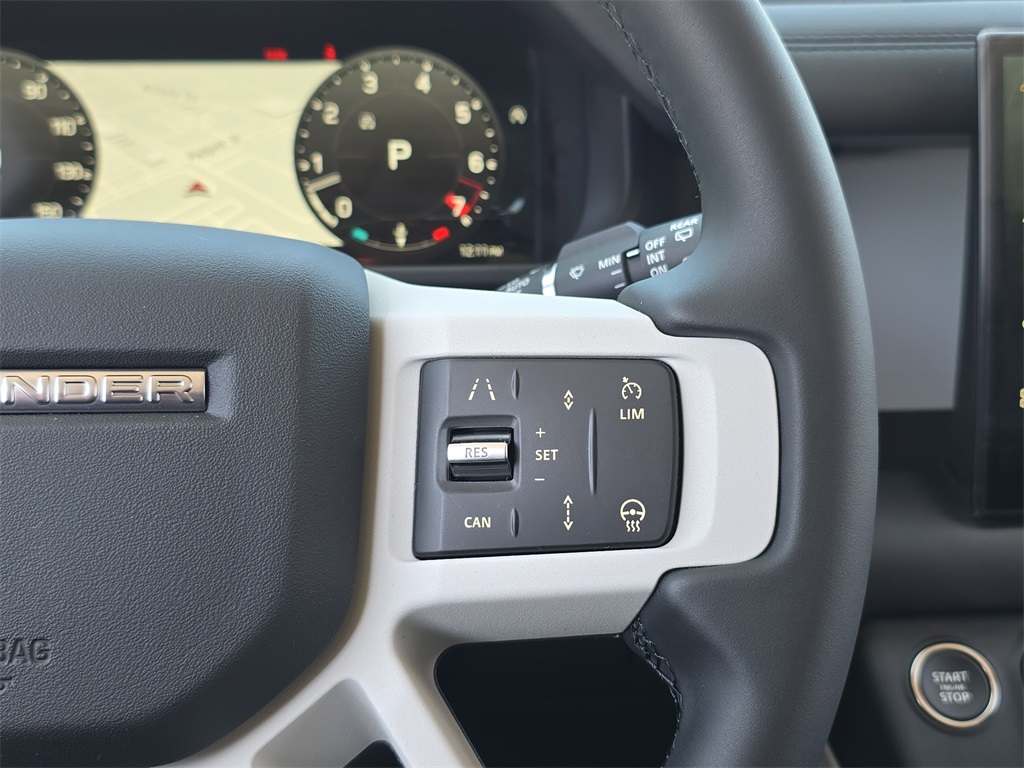 2025 Land Rover Defender 130 S photo 18