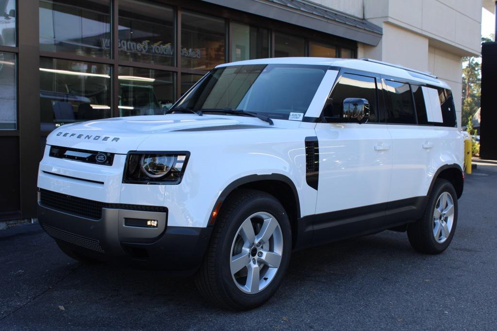 2026 Land Rover Defender 110 S photo 2