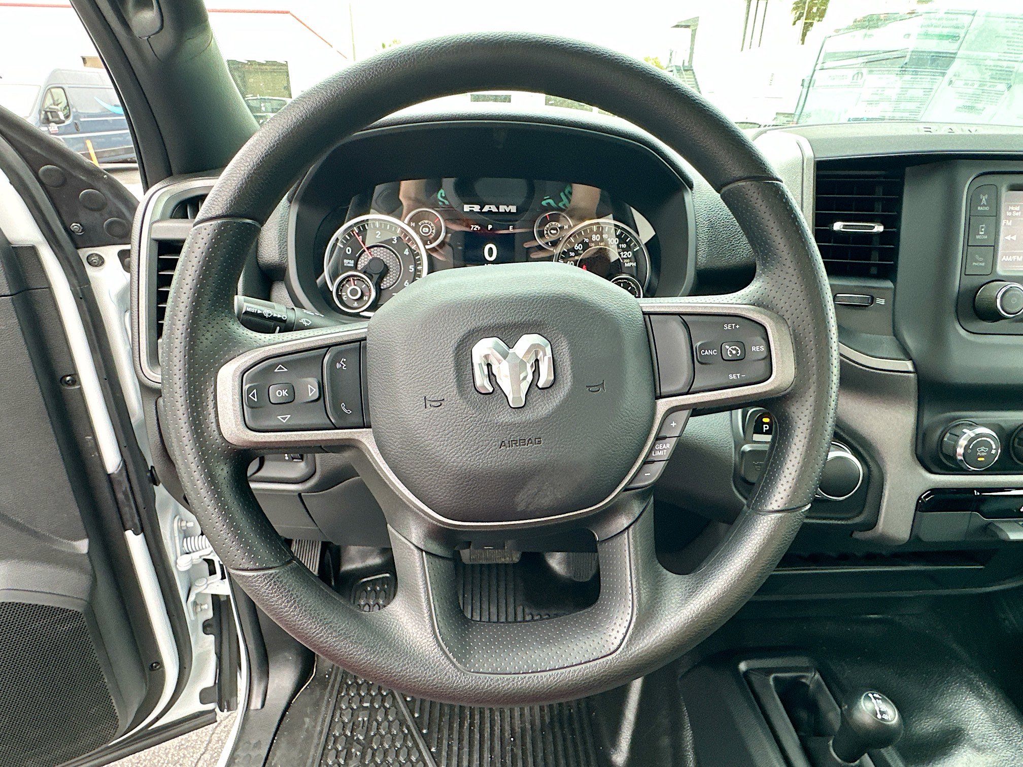 2024 Ram 2500 Tradesman photo 7