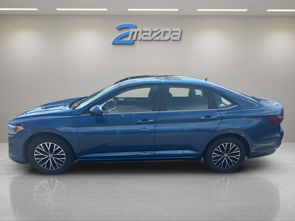 2019 Volkswagen Jetta SE photo 2