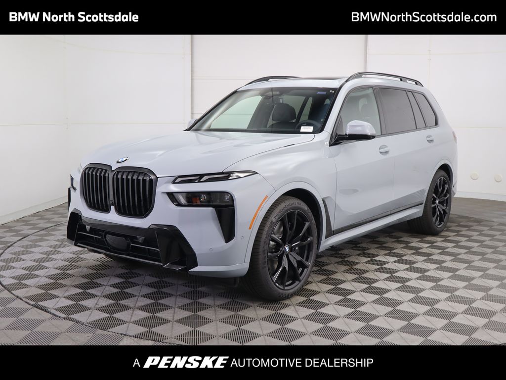 2026 BMW X7 40i's photo