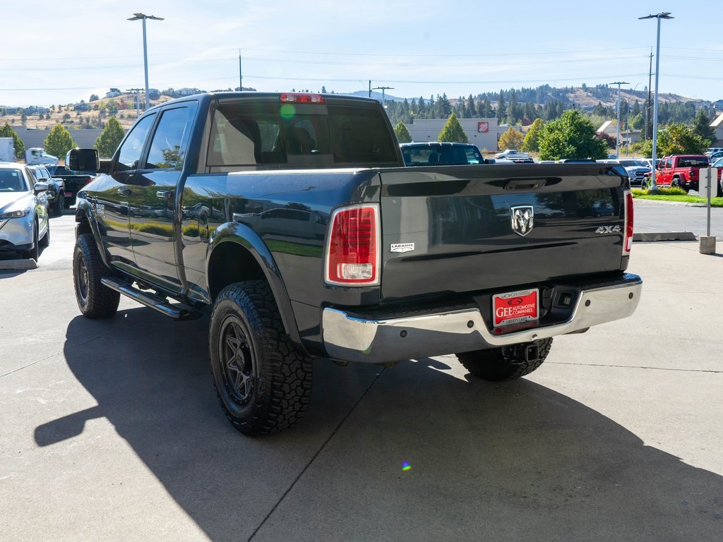 2013 Ram 3500 Laramie photo 4