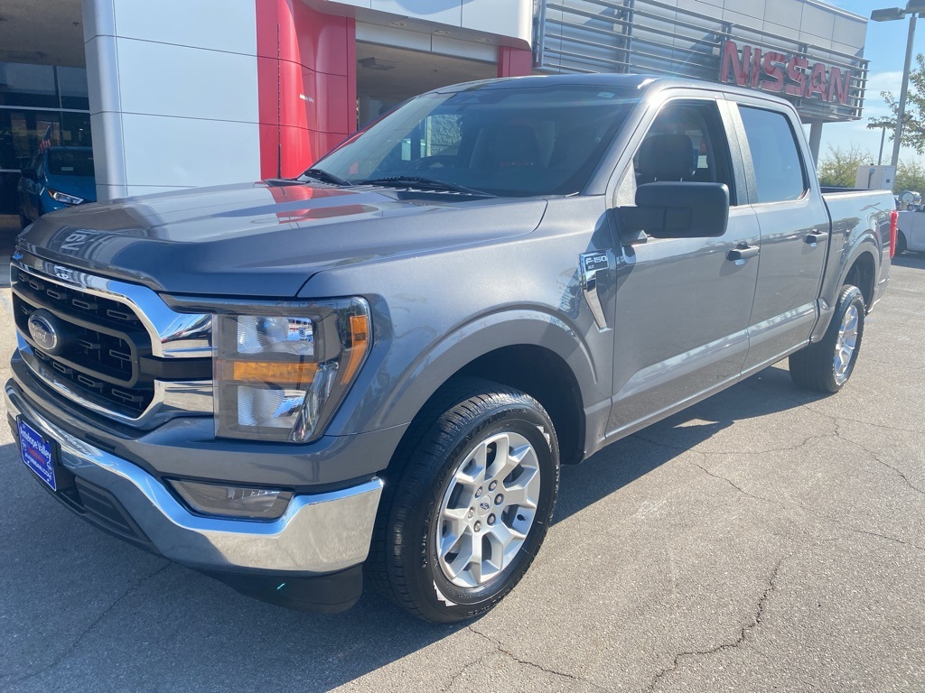 2023 Ford F-150 XLT photo 3