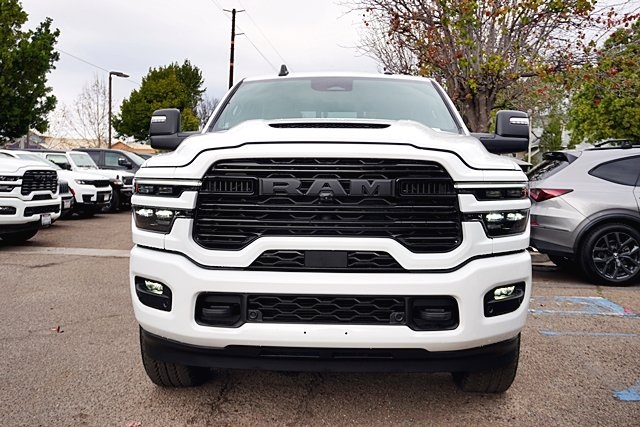 New 2026 Bright White Clear-Coat Exterior Paint RAM Laramie image 5