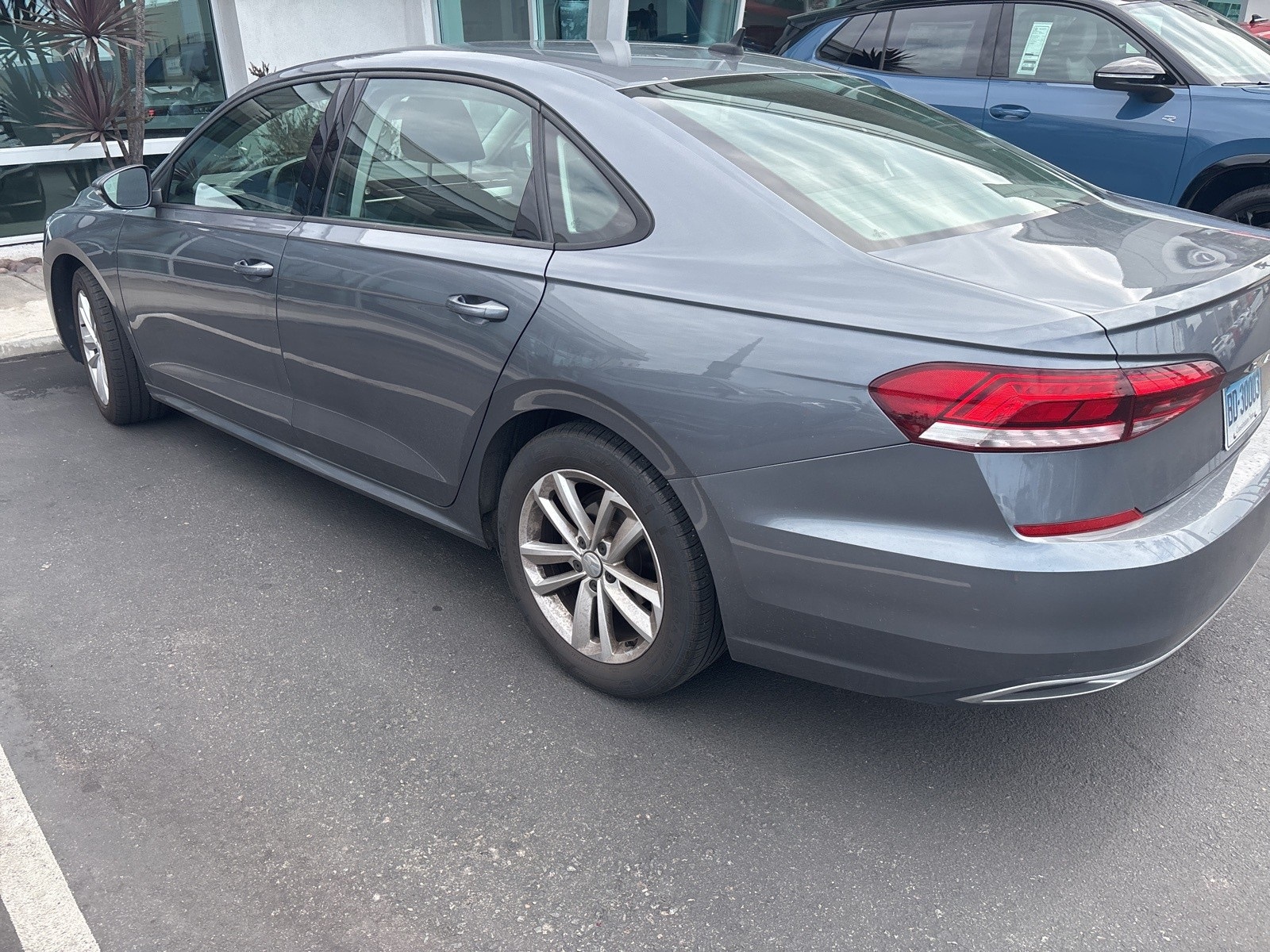 2021 Volkswagen Passat 2.0T S photo 5