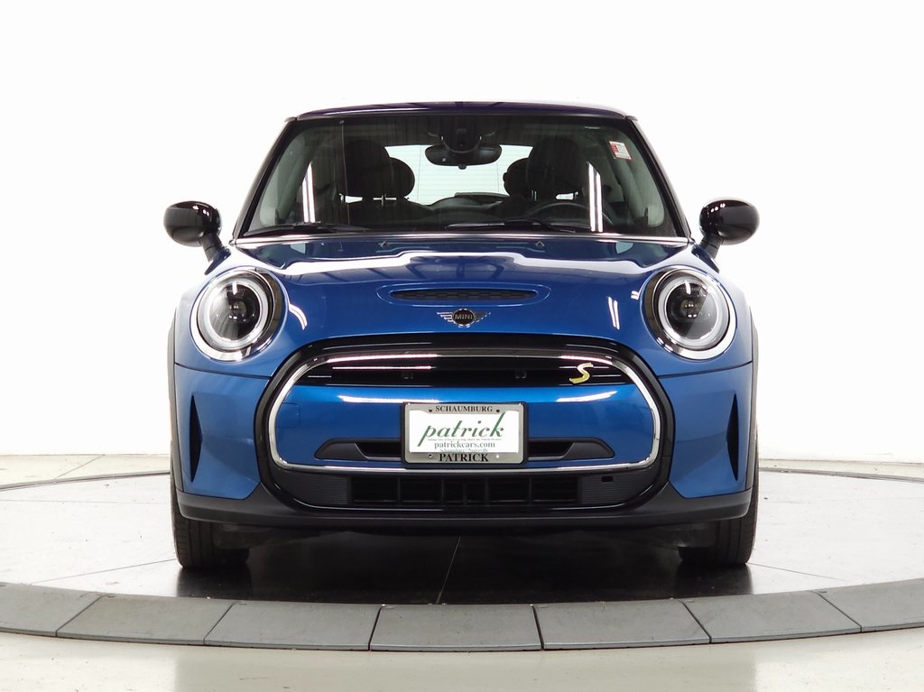 Used 2023 MINI Hardtop 2 Door SE with VIN WMW13DJ07P2T67362 for sale in Schaumburg, IL