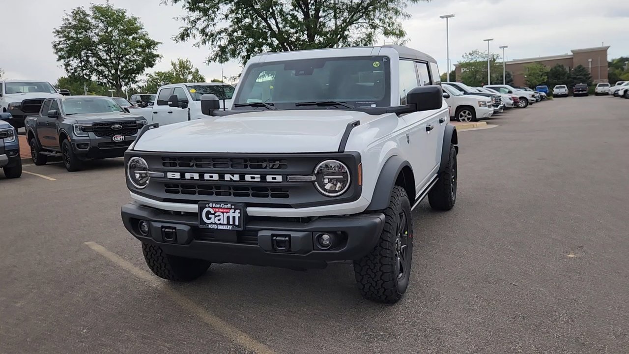 2025 Ford Bronco Big Bend photo 2