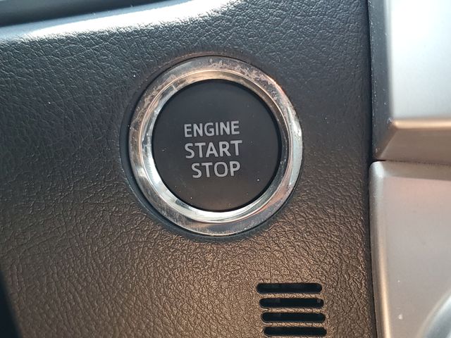 2022 Toyota 4Runner SR5 photo 9