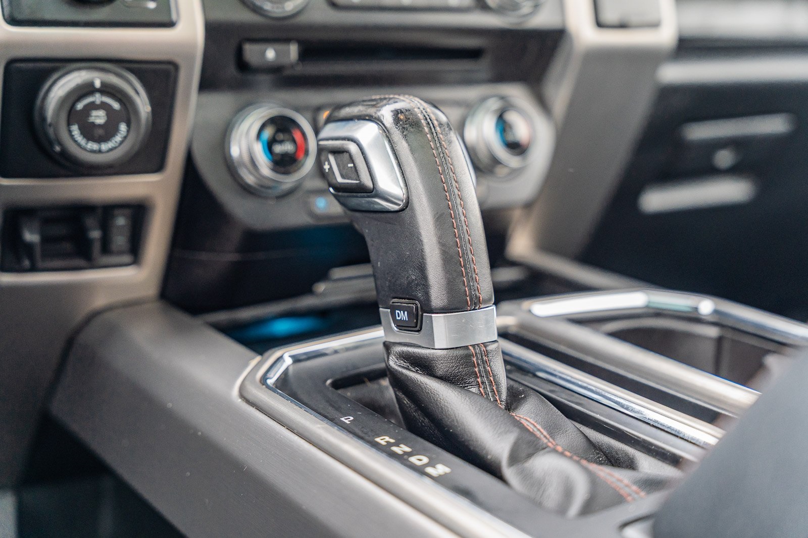 2018 Ford F-150 Platinum photo 28