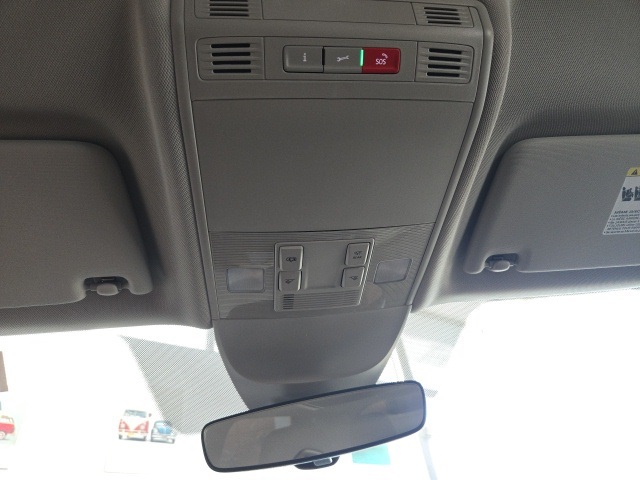 2025 Volkswagen Taos S photo 19