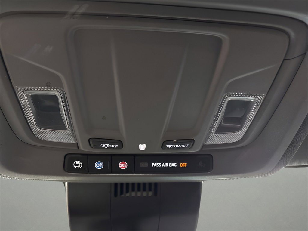 2022 Chevrolet Silverado 1500 LT photo 17