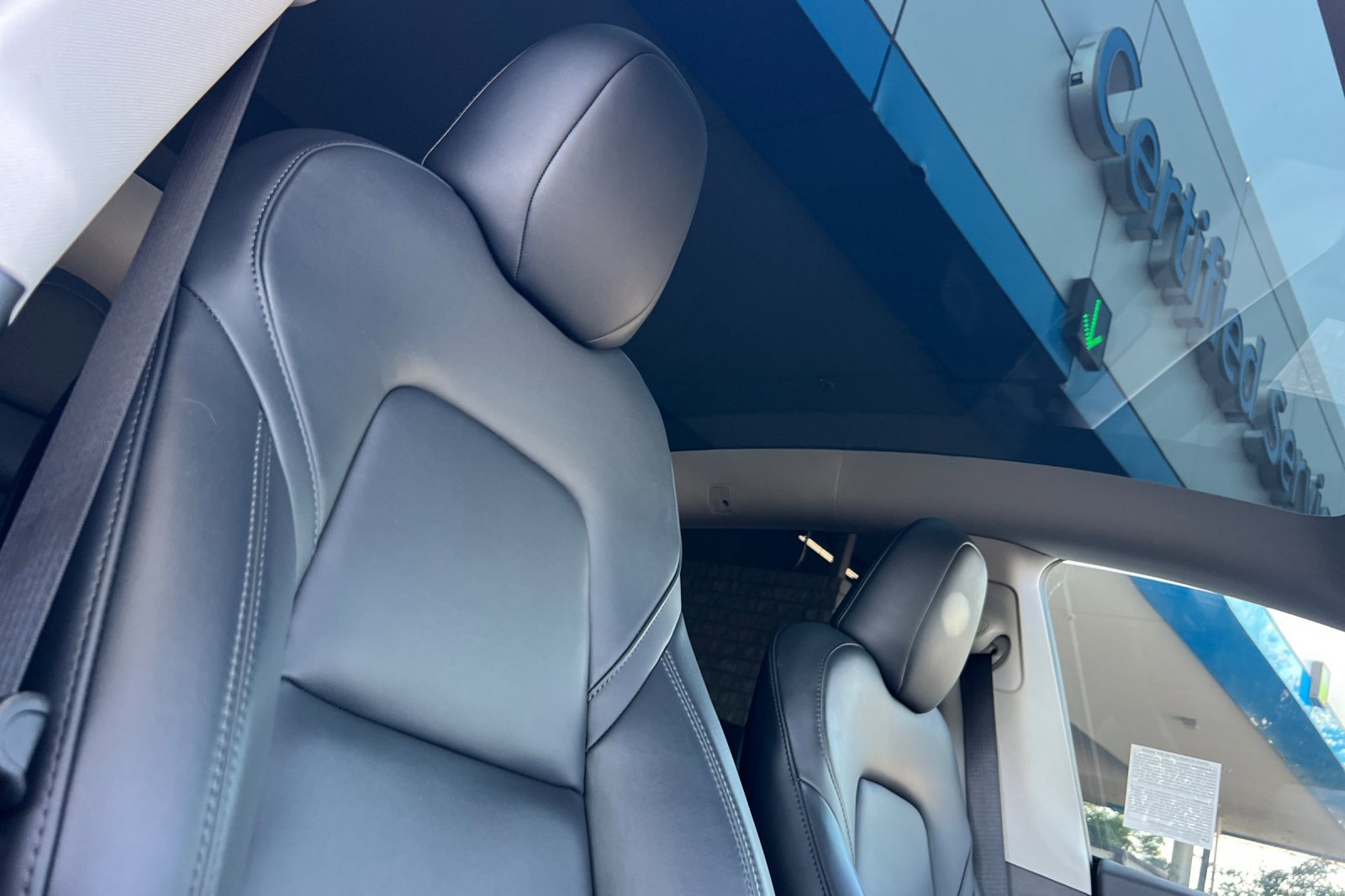 2024 Tesla Model Y photo 15