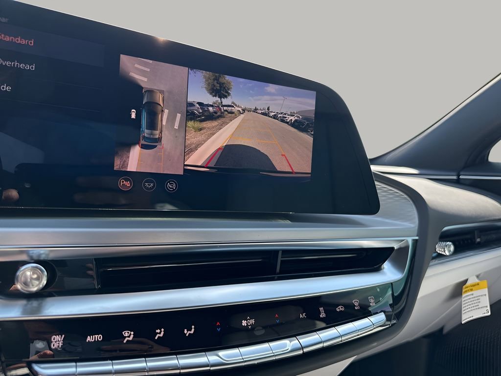 2025 Cadillac Lyriq Sport photo 35