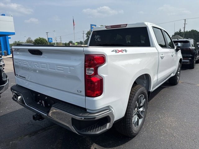 2026 Chevrolet Silverado 1500 LT photo 2