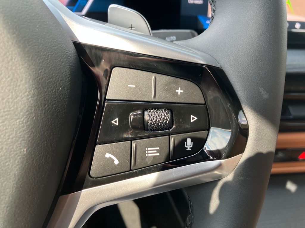 2025 Bmw 330i photo 16