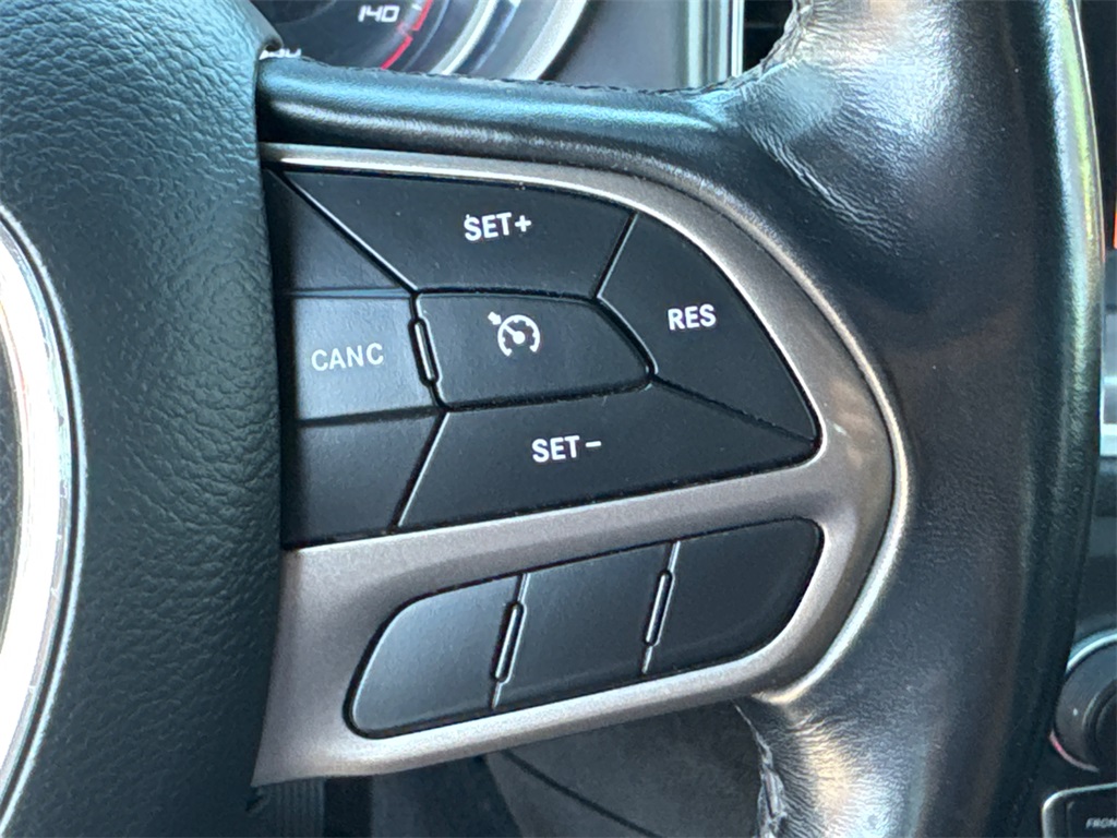 2021 Dodge Charger SXT photo 30