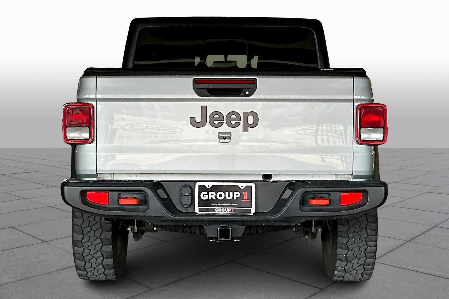 2022 Jeep Gladiator Mojave photo 4