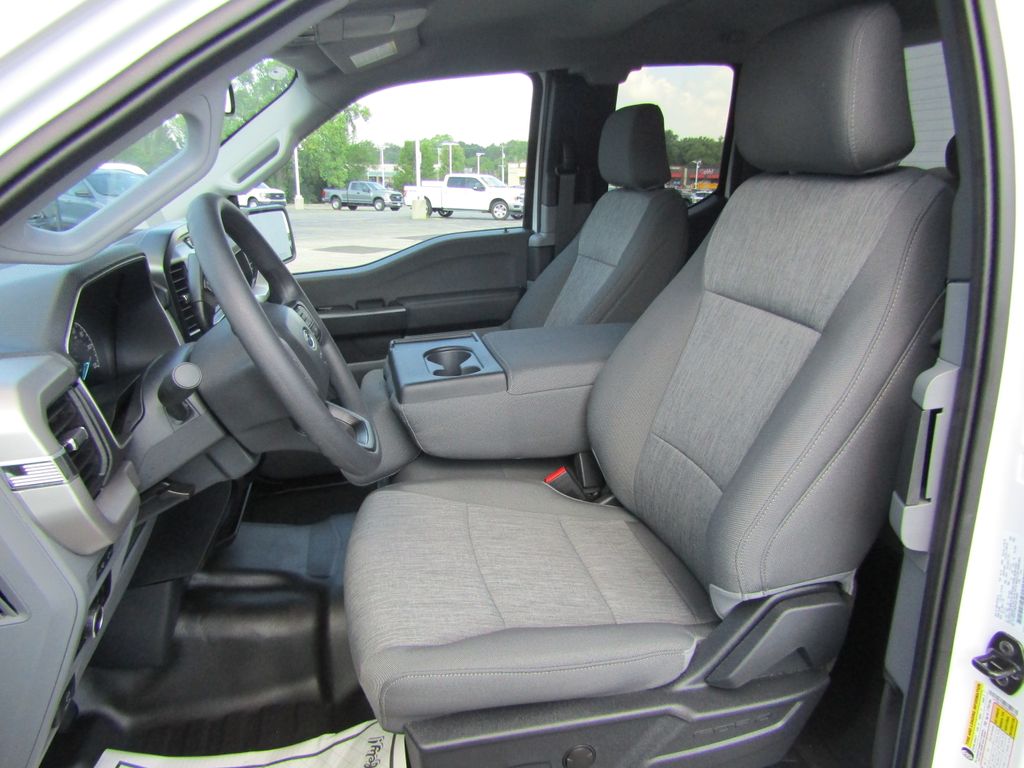 2023 Ford F-150 XL photo 7