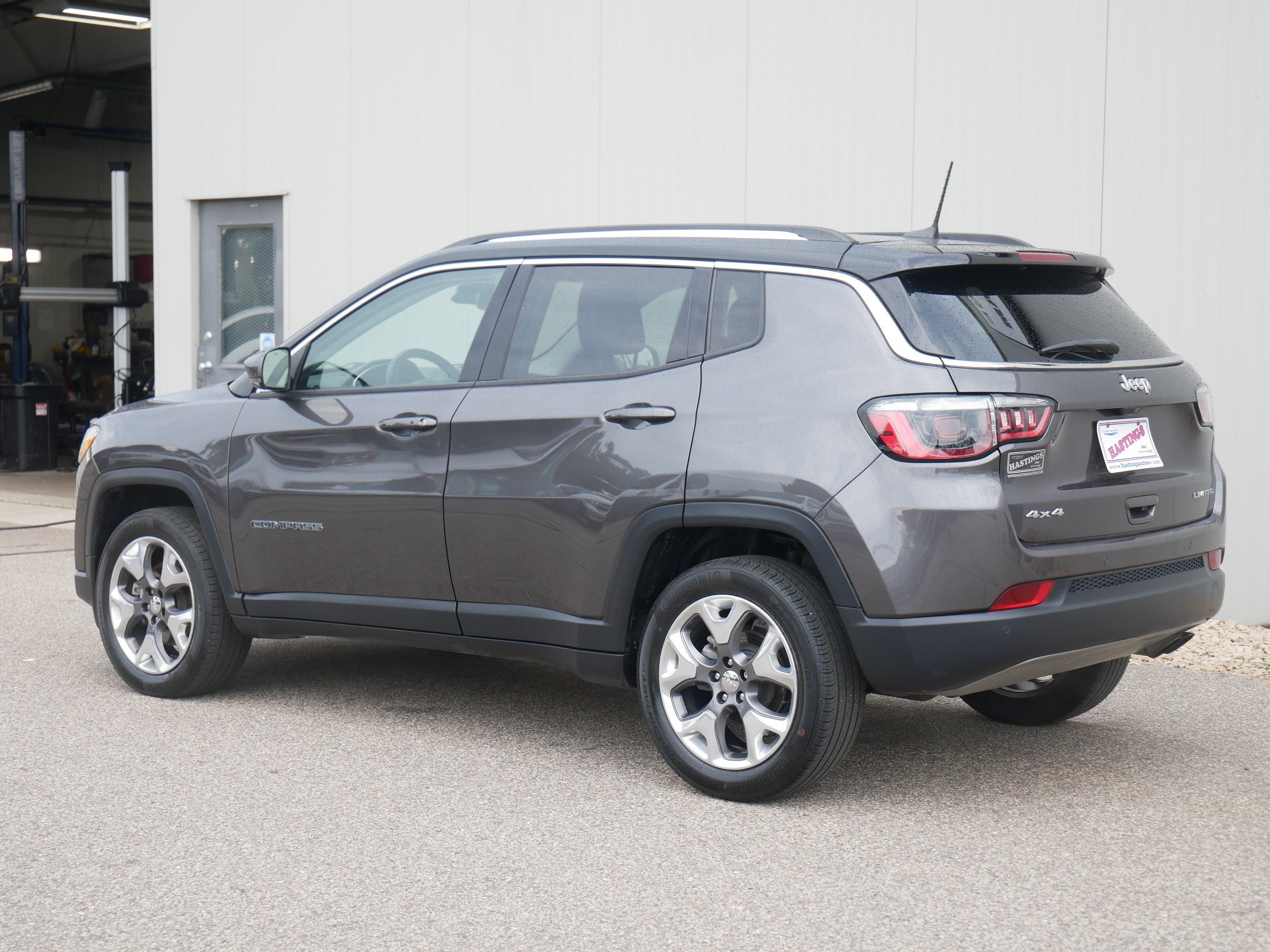 2021 Jeep Compass Limited photo 3