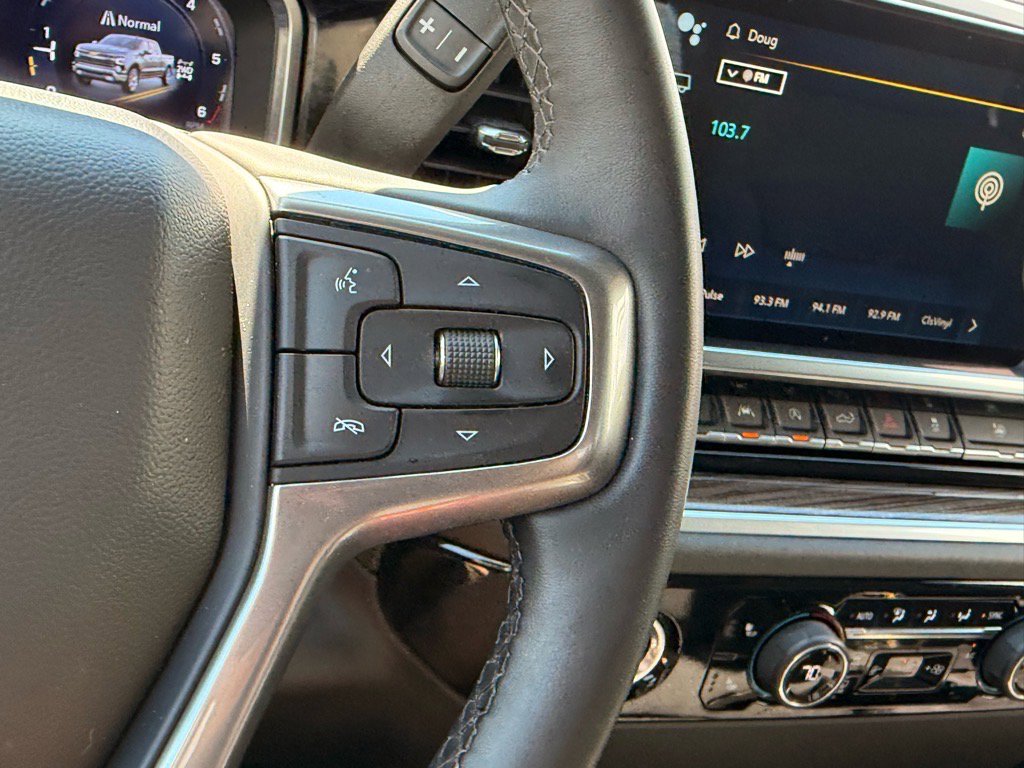 2023 Chevrolet Silverado 1500 LT photo 13