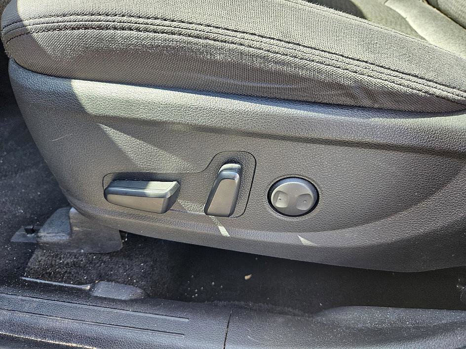 2023 Hyundai Santa Fe SEL photo 8