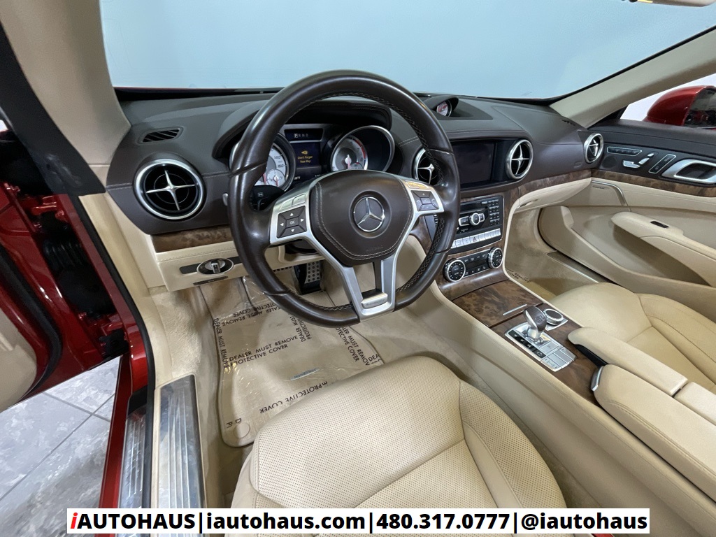 2016 Mercedes Benz SL 400 photo 13