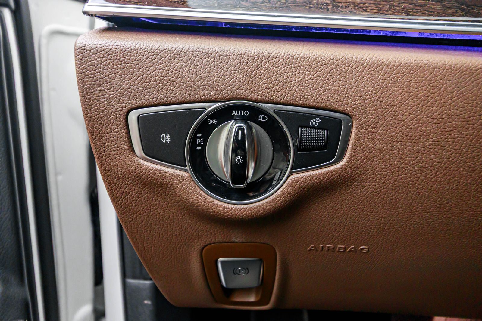 2018 Mercedes Benz E 300 photo 20